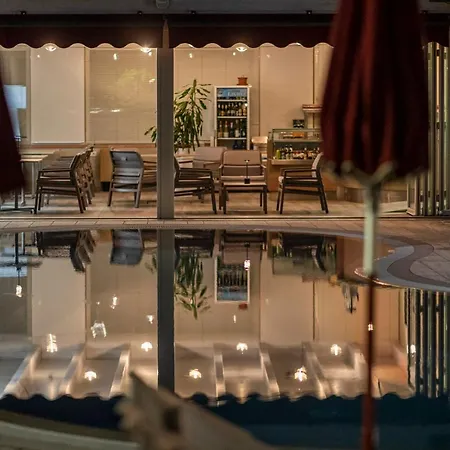 Imperial ***s Ξενοδοχείο