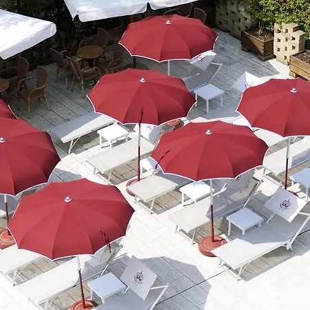 Ξενοδοχείο Imperial ***s 3*