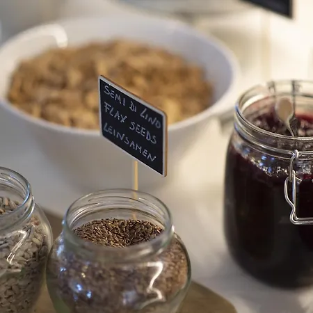 Imperial ***s 3* Γκάρντα