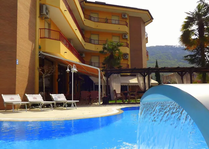 מלון Imperial ***s 3*