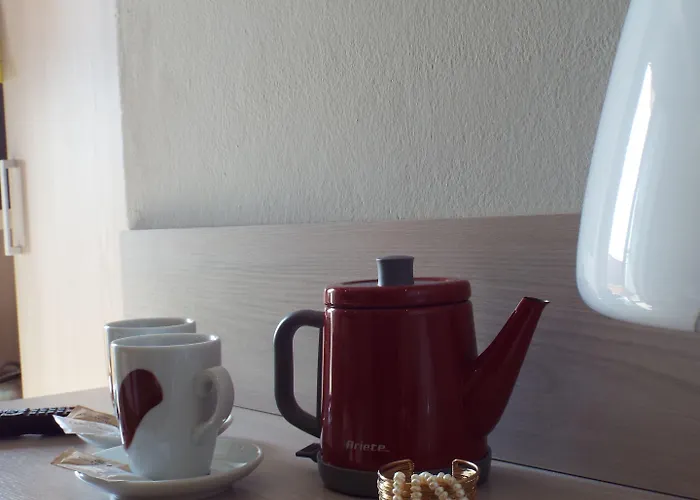 Imperial ***s 3* גארדה