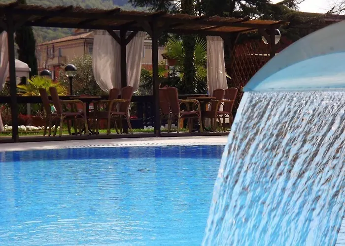 Imperial ***s גארדה