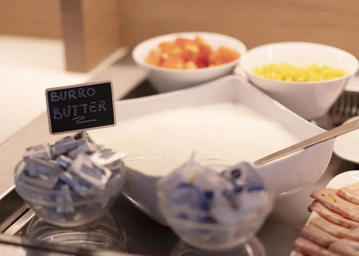 Imperial ***s מלון 3*