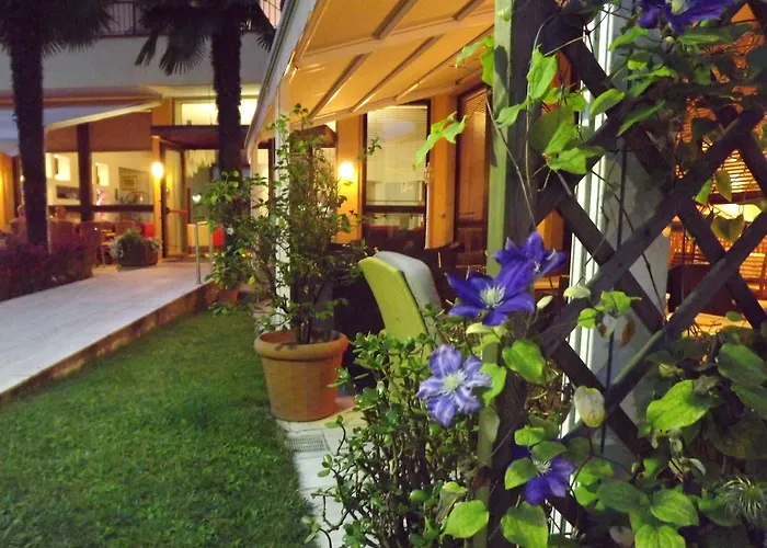 Imperial ***s Hotel Garda (Verona)