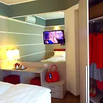 Otel Imperial ***s Garda (Verona)